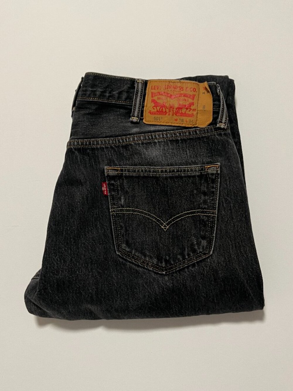 Levi's 501 Jeans Button Fly Straight Leg Casual Black Denim Men's size 38x34